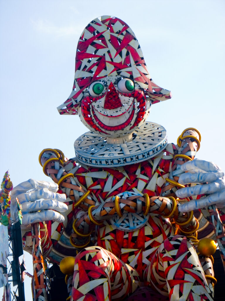 Il Carnevale in Toscana, Allegria, Colori e Tradizione Festosa