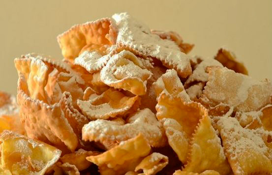 I cenci, dolce tipico per festeggiare il Carnevale