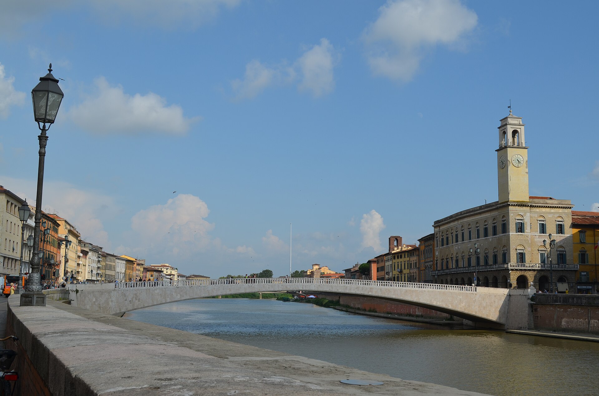 Il Ponte di Mezzo sull'Arno a Pisa