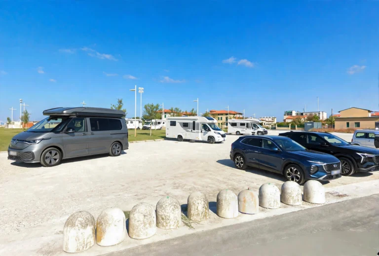 Aree Sosta Camper Marina di Pisa