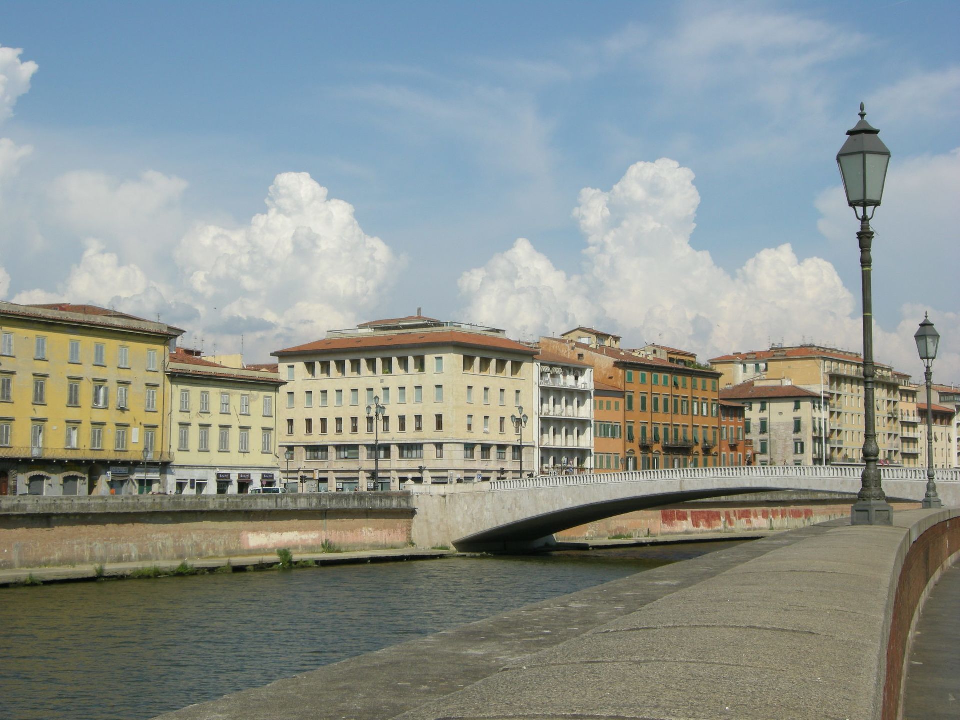 Il Ponte di Mezzo a Pisa, campo di gara del Gioco del Ponte